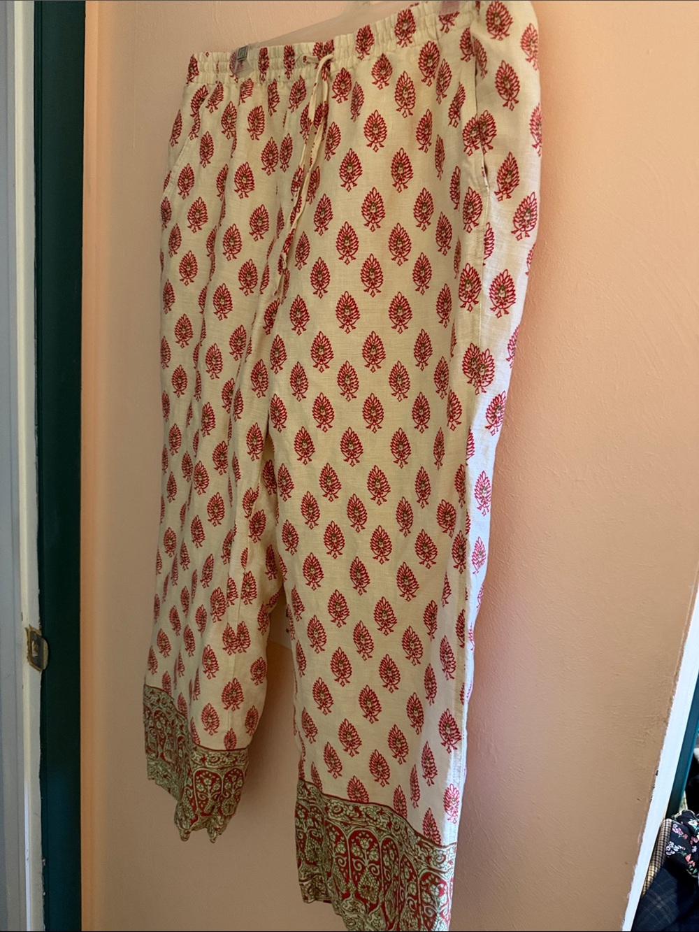 Banana Republic Women's Red Print linen drawstring Pants